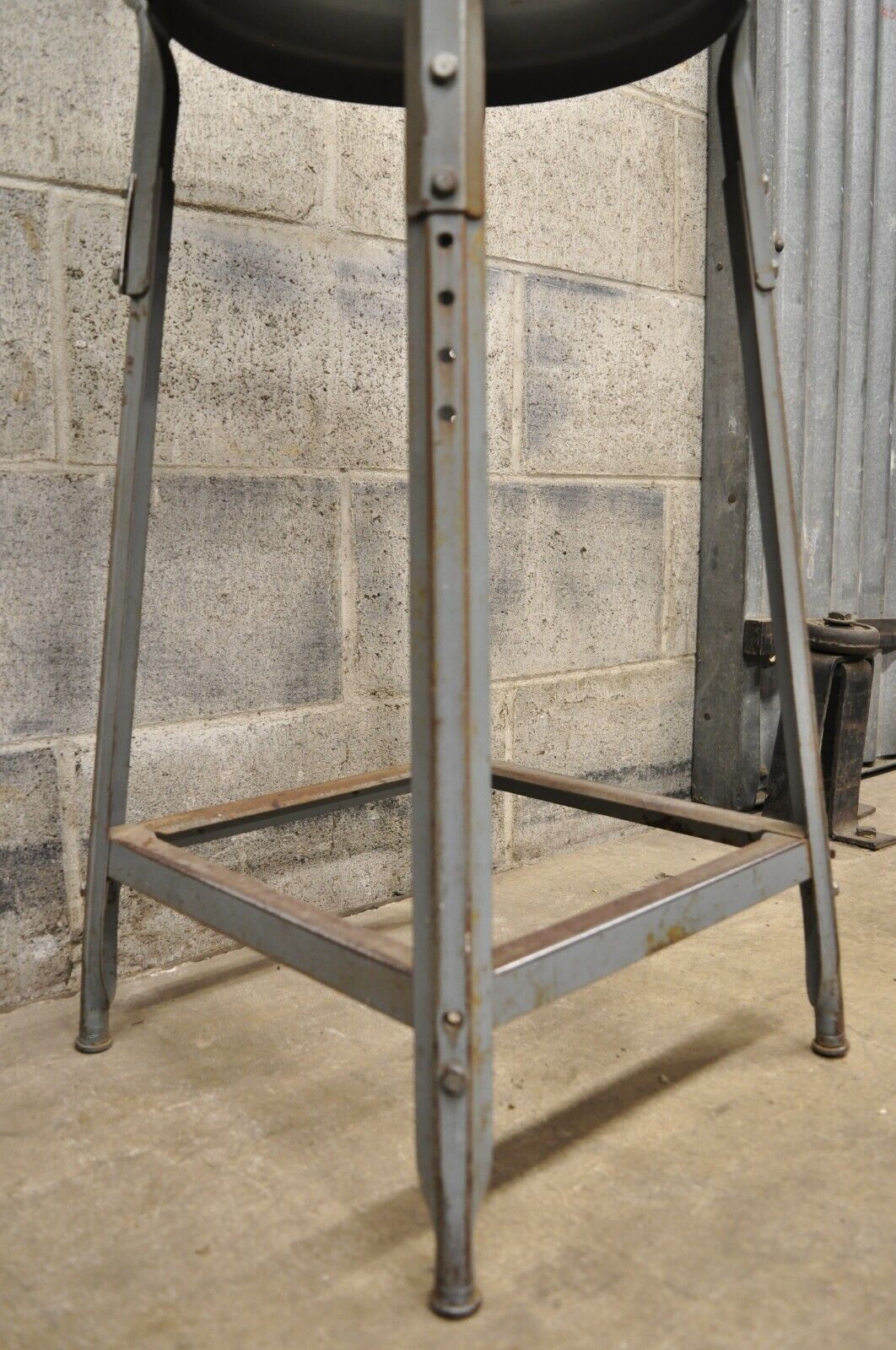 Antique American Industrial Gray Metal Drafting Stool Artist Work Chair