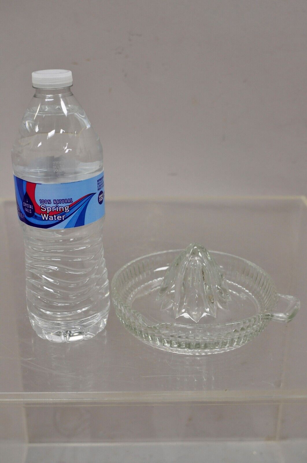 Vintage Clear Glass Ribbed Hand Juicer Citrus Orange Handle & Lip