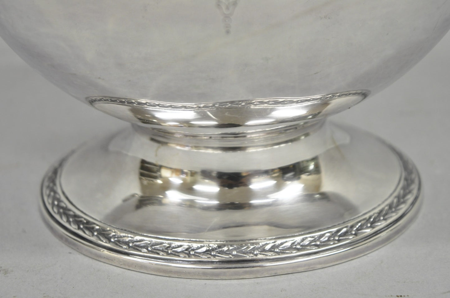 Vintage 1847 Rogers Bros. Silver Plated Argosy Victorian Water Pitcher