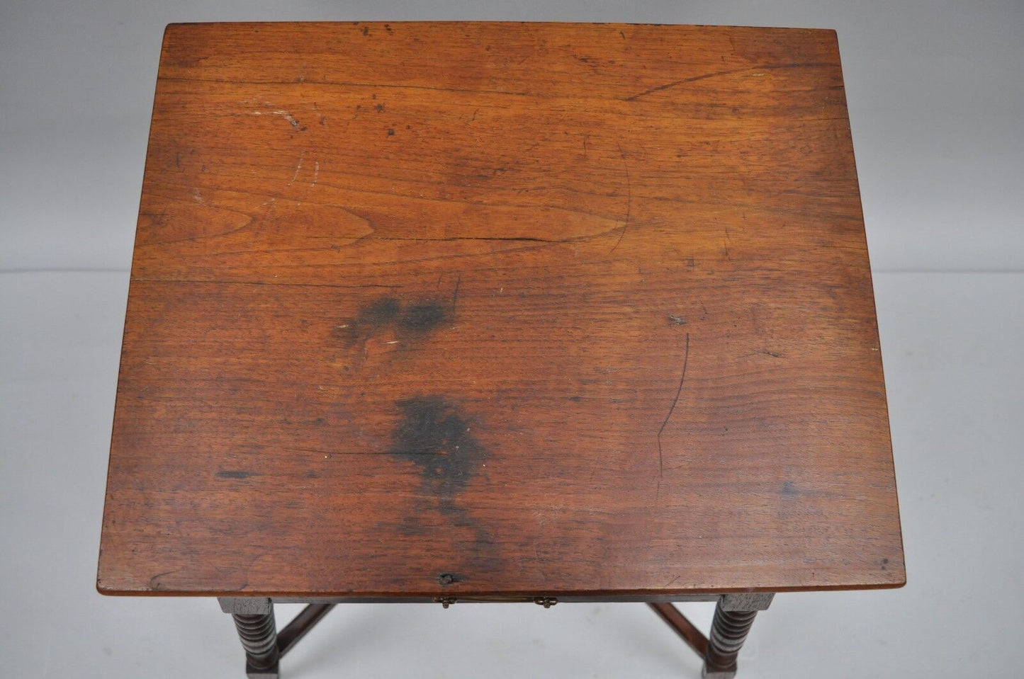 Antique Eastlake Victorian Turn Carved Spindle Leg Walnut Plant Stand Fern Table