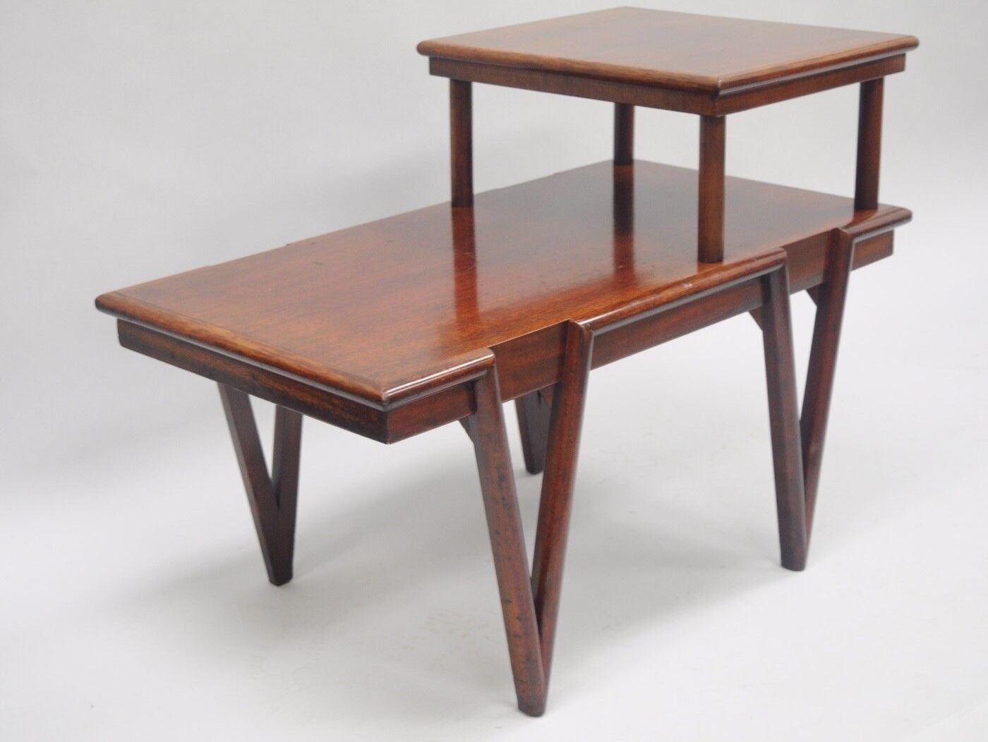Mid Century Modern V-Leg T.H. Robsjohn Gibbings Style Mahogany Step Side Table