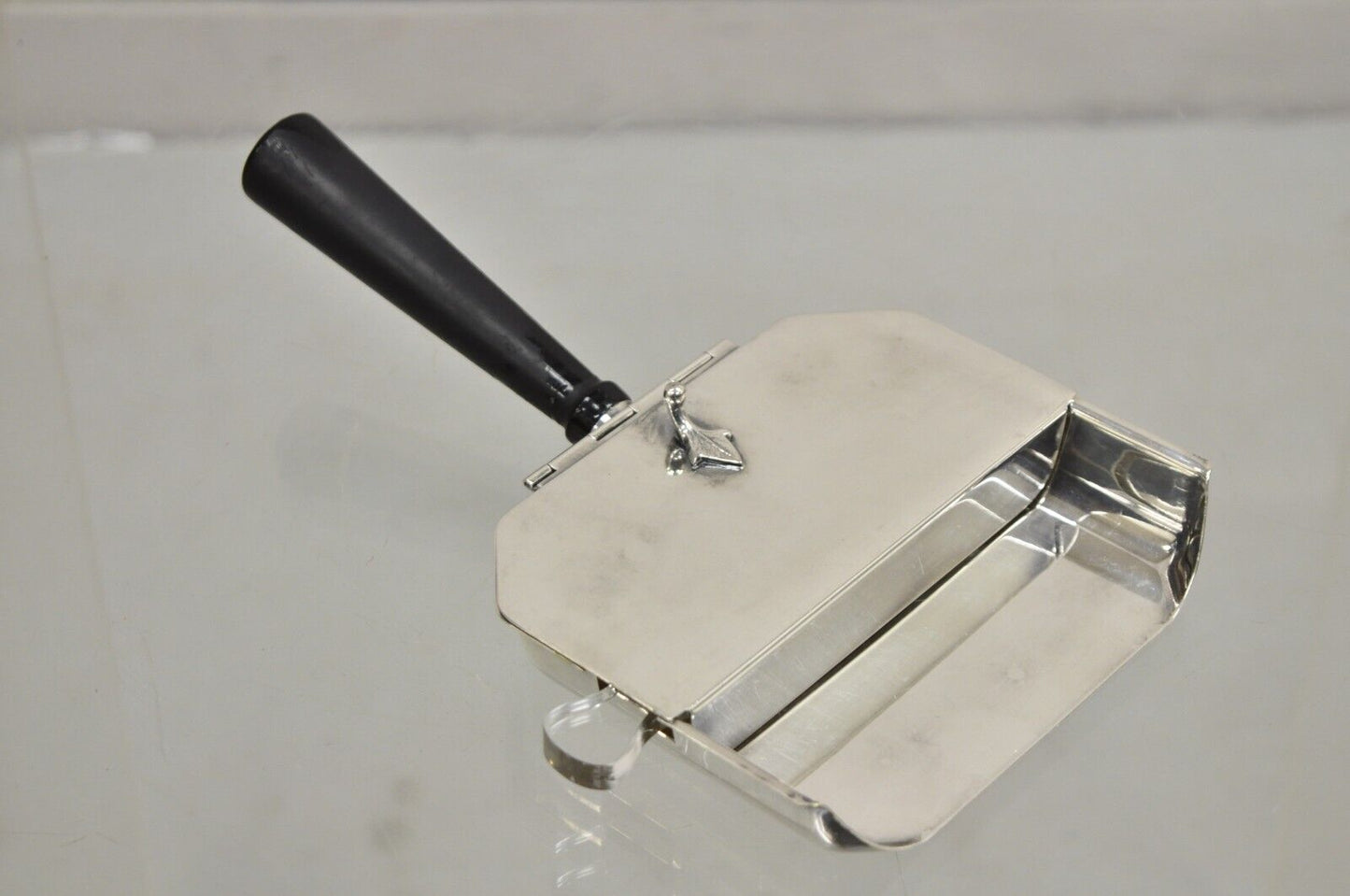 Sheffield Silver Co. USA Silver Plated Butlers Crumb Catcher Tray w/ Broom