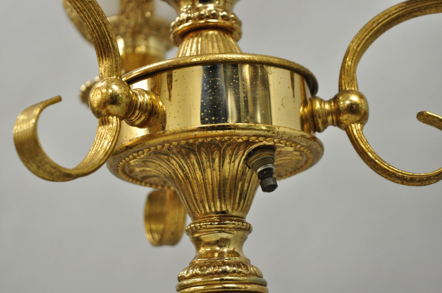 Vintage Hollywood Regency Gold Tall Candlestick Lantern Tulip Shade Table Lamp