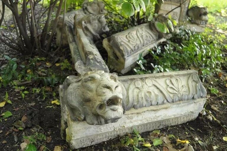 19th C. Terracotta Lion Head Regency Style Building Garden Architectural Element