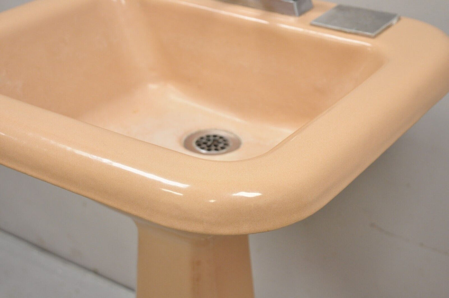Vintage Mid Century Porcelain Enamel Salmon Pink Bathroom Pedestal Sink