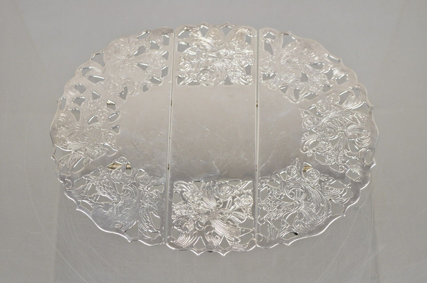 Vintage Leonard Victorian Style Silver Plated Oval Expandable Trivet Pot Holder
