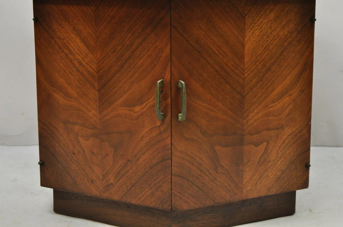 Lane Altavista Mid Century Modern Walnut 2 Door Side Drum Cabinet End Table