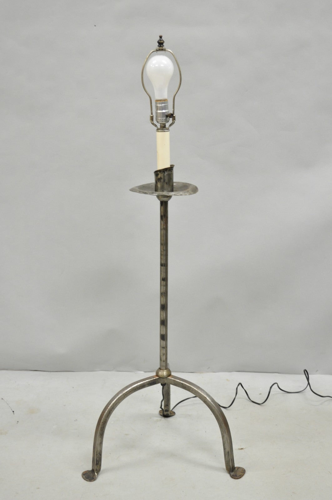 Vintage Spanish Gothic Hand Wrought Iron Candlestick Short Italian Floor Lamp