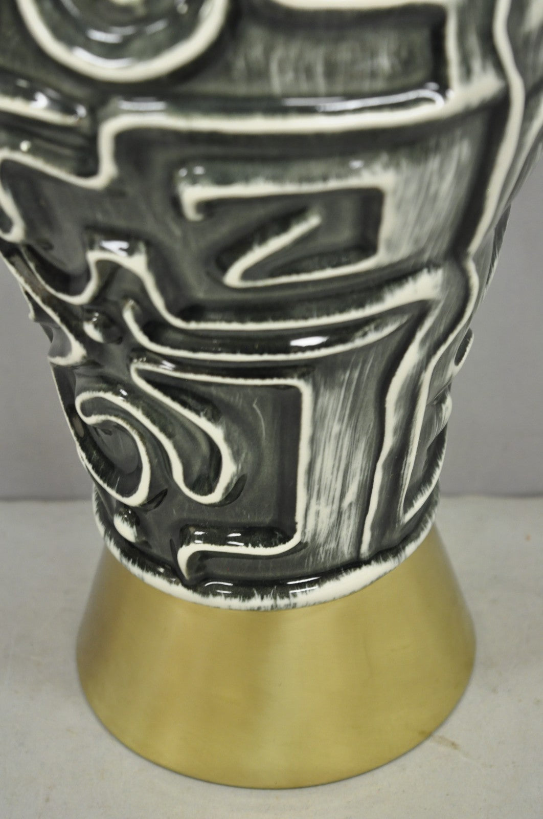 Vintage Mid Century Modern Grey Glazed Ceramic Geometric Aztec Brass Table Lamp