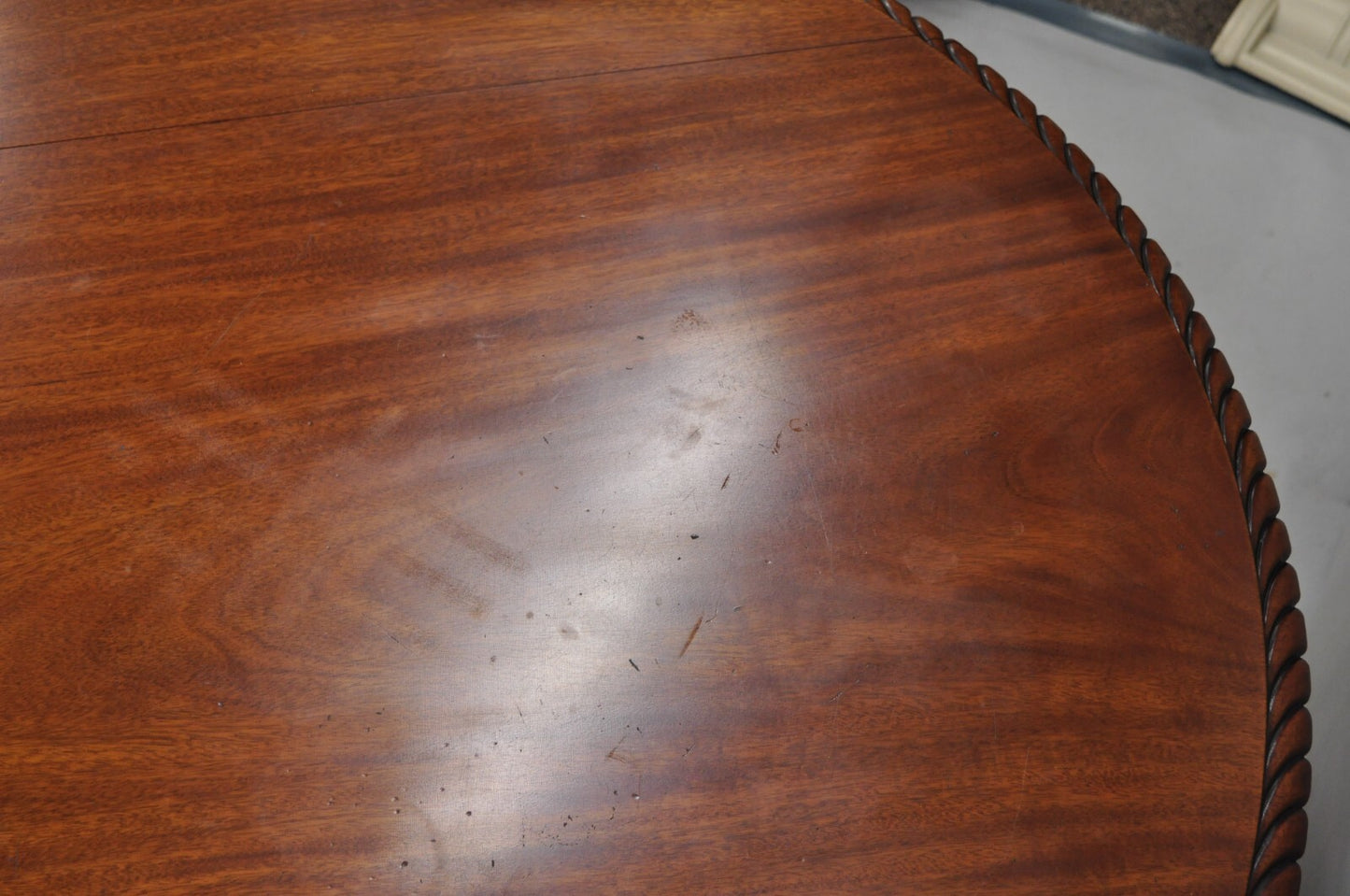 Antique French Empire Carved Mahogany Paw Foot Pedestal Base Round Center Table