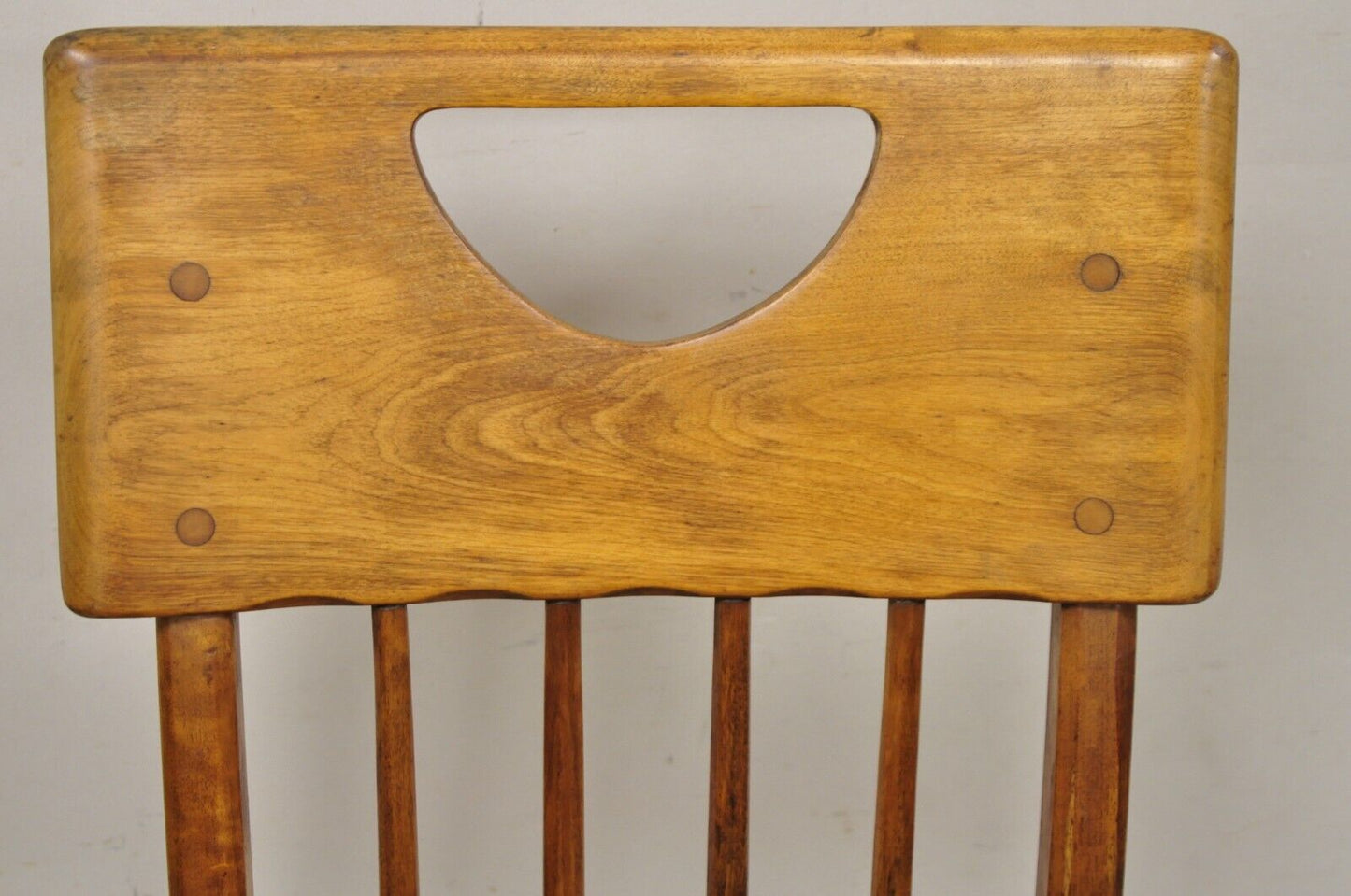 Vintage Sikes Co Maple Wood American Colonial Style Rocker Rocking Chair (B)