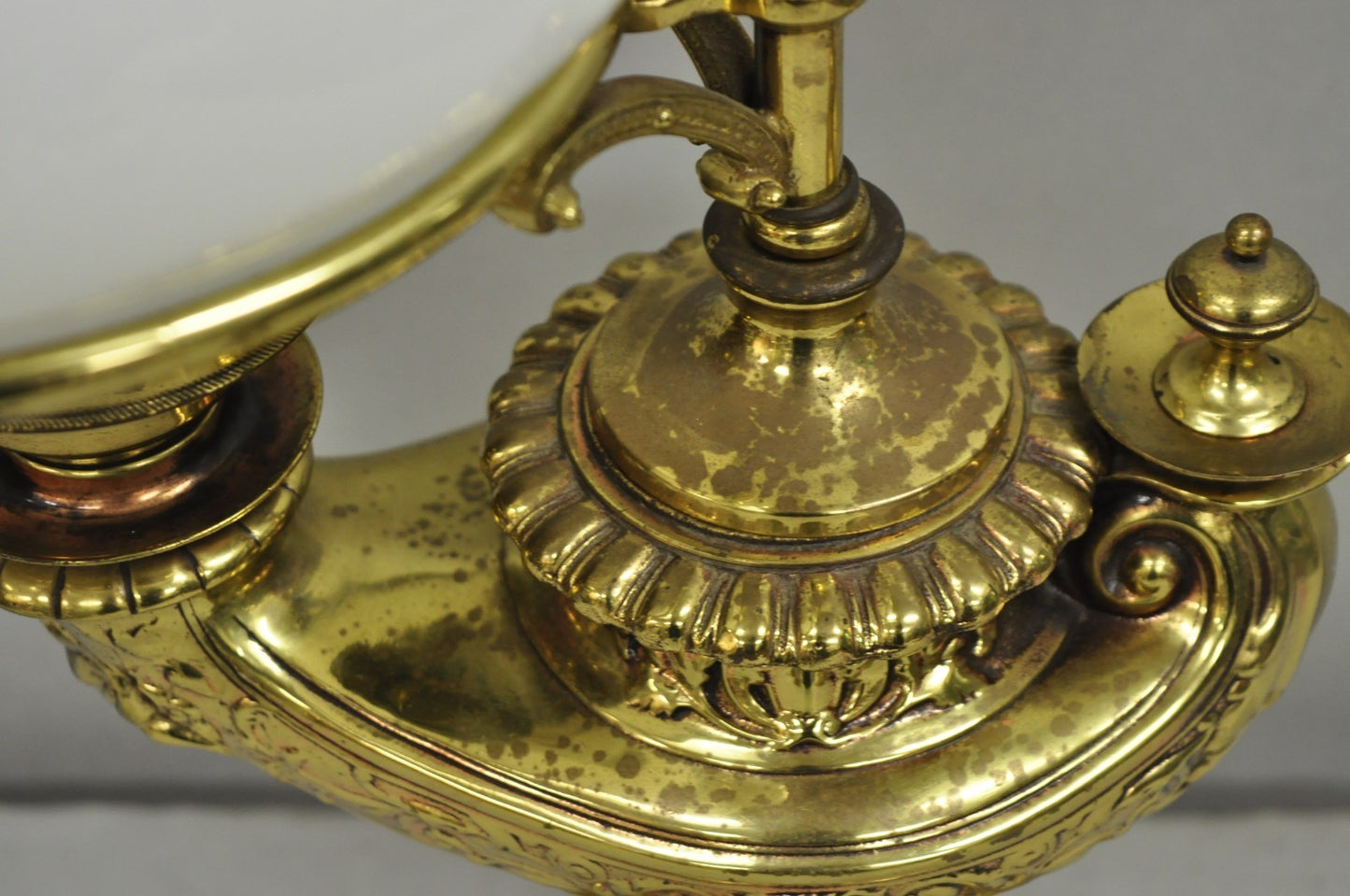 Antique Wild & Wessel Italian Classical Style Brass Figural Lantern Desk Lamp