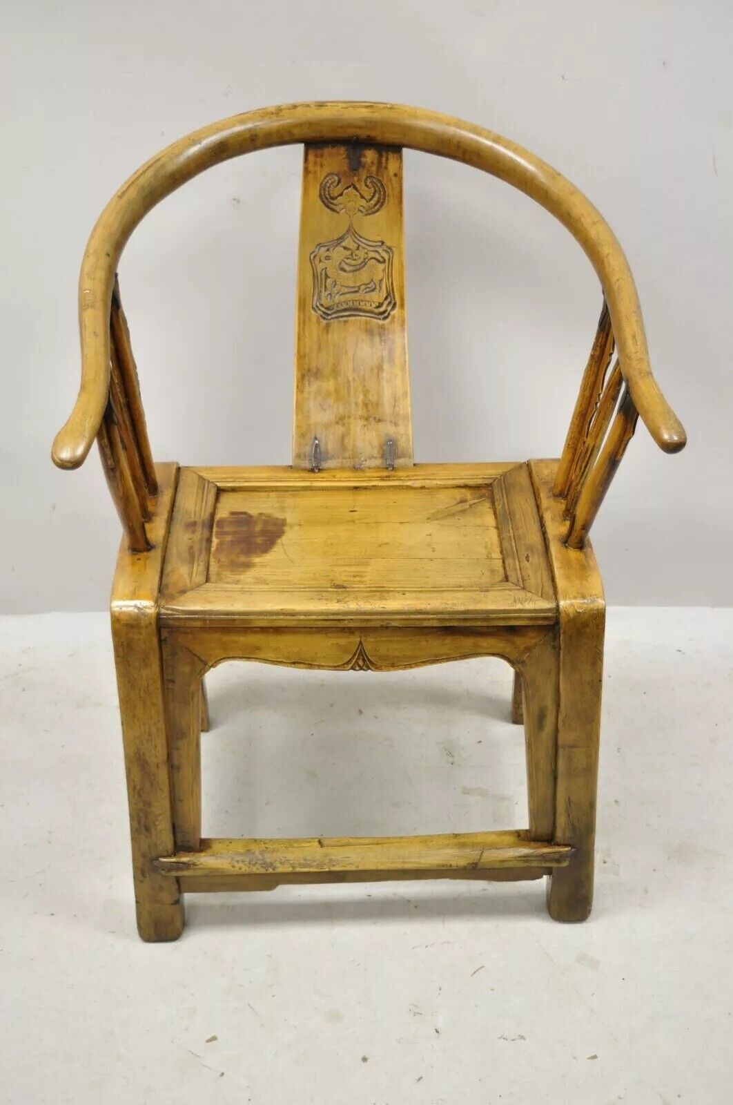 Chinese Carved Hardwood Horseshoe Ming Style Barrel Back Lounge Arm Chair
