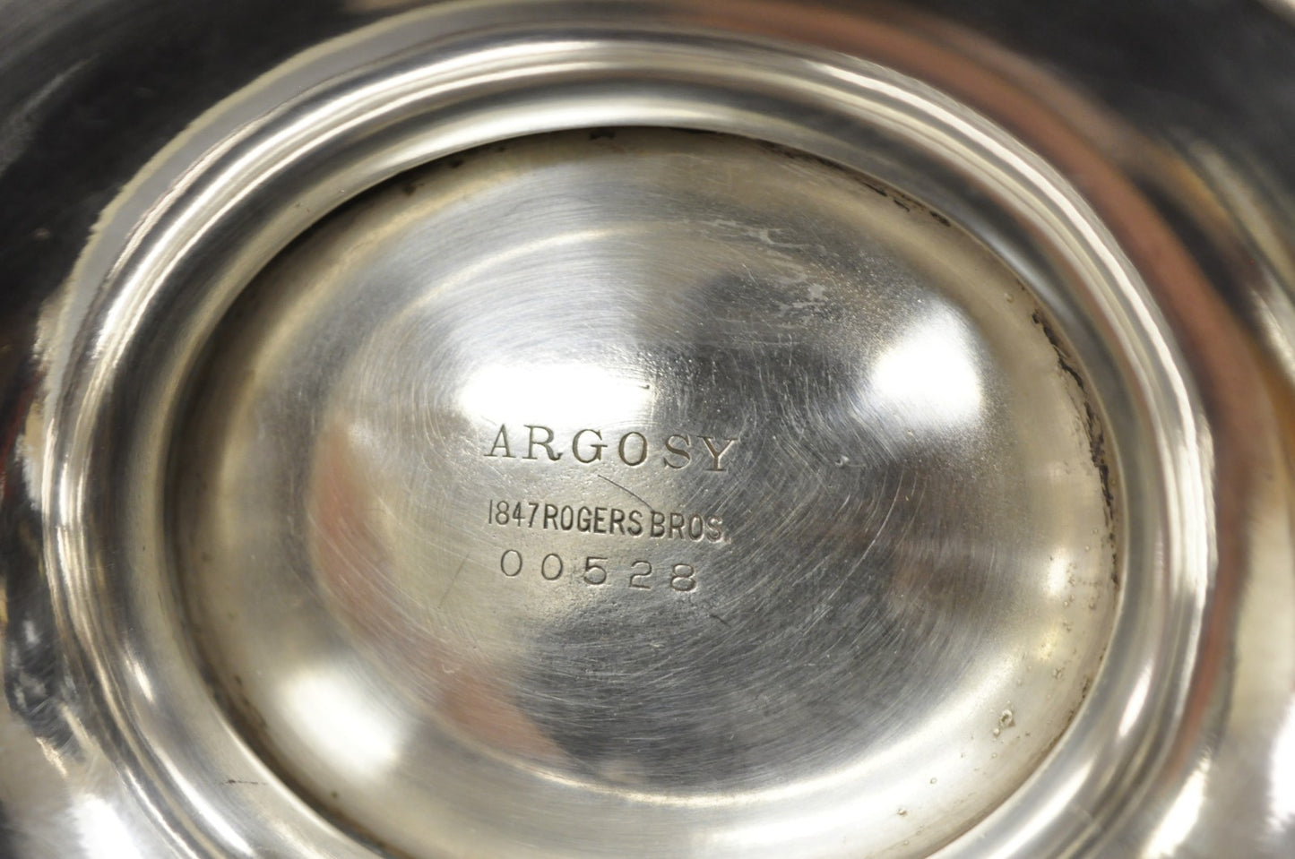 Vintage 1847 Rogers Bros. Silver Plated Argosy Victorian Water Pitcher