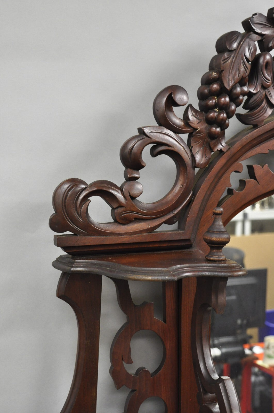 Antique Victorian Rococo Grapevine Carved Walnut Etagere Curio Shelf w/ Mirror
