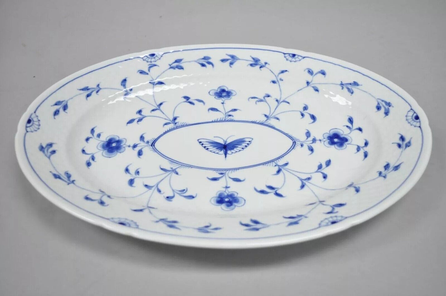16" Oval Platter 15 Bing and Grondahl B&G Kjøbenhavn Denmark Butterfly Lace Blue