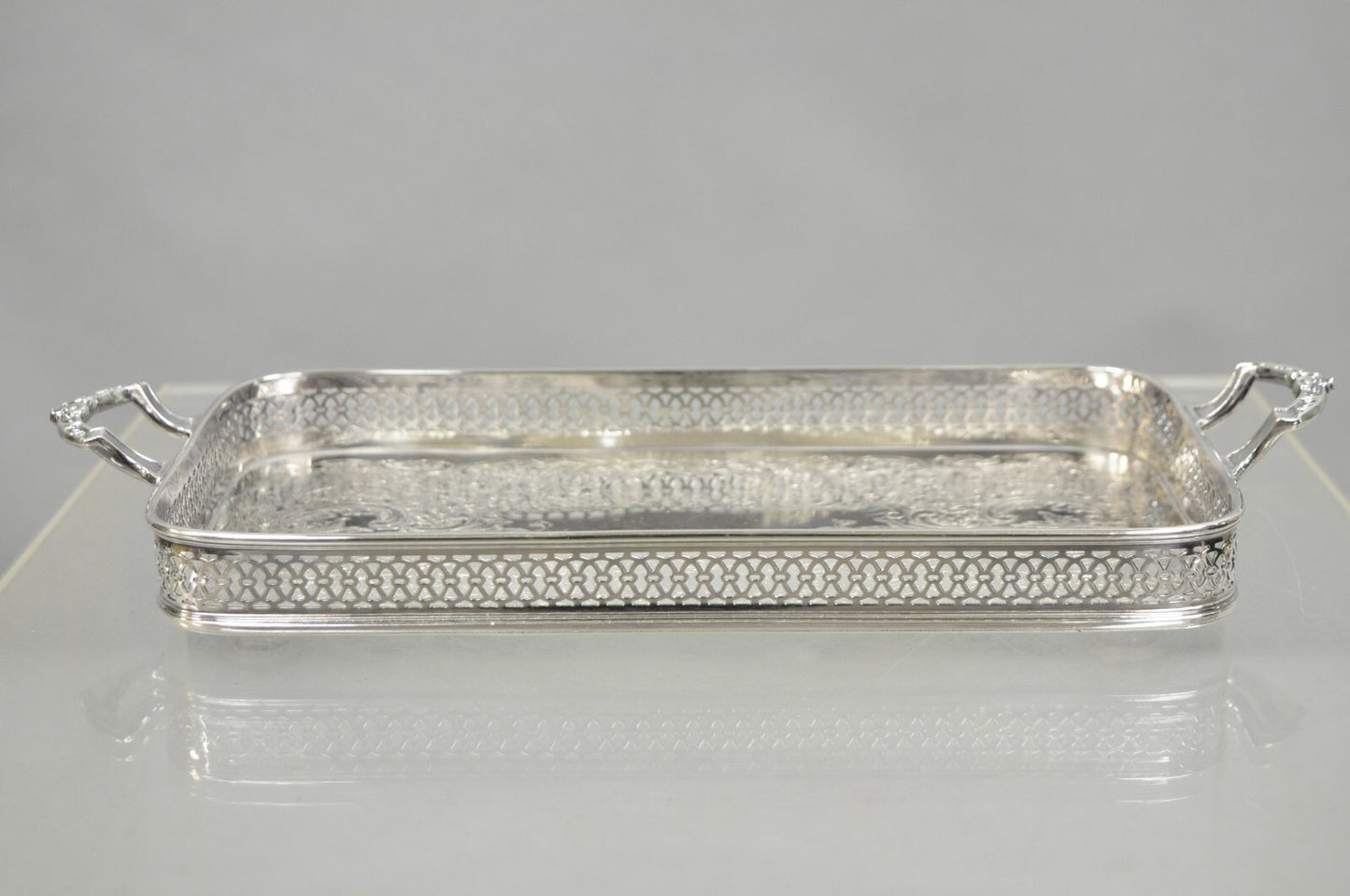 Vintage Wallace 335 Victorian Silver Plated Small Whatnot Trinket Dish Tray
