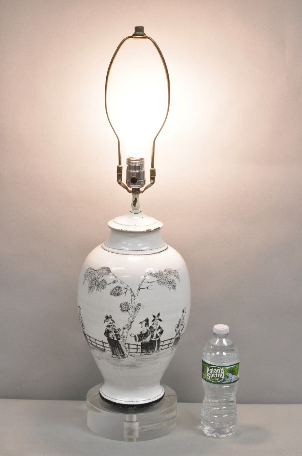 Vintage Chinoiserie White Ceramic Jardiniere Vase Oriental Table Lamp on Lucite