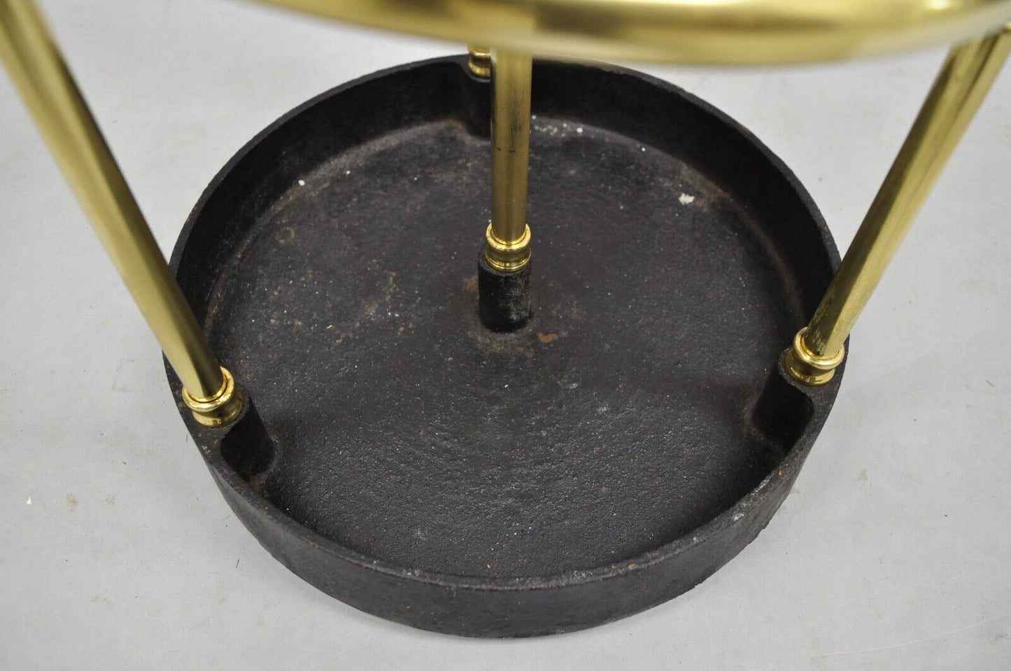 Sarreid LTD Victorian Style Polished Brass & Cast Iron Spiral Umbrella Stand