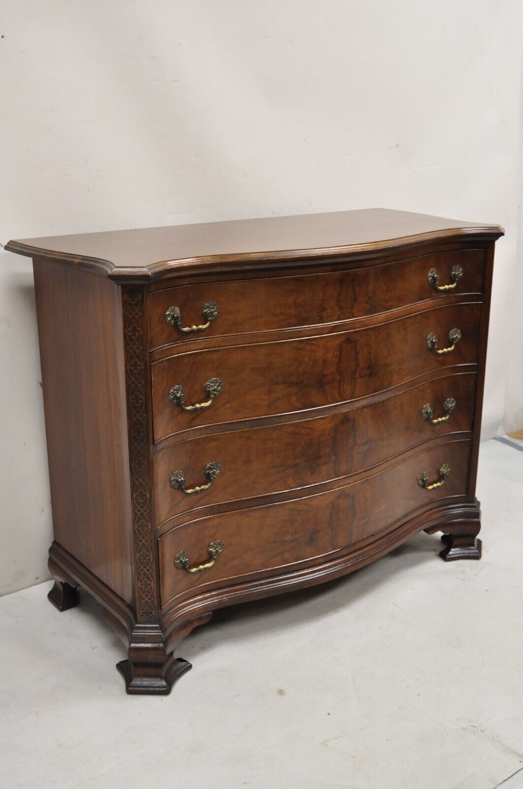 Vintage W&J Sloane Chinese Chippendale Style Mahogany Serpentine Dresser Chest