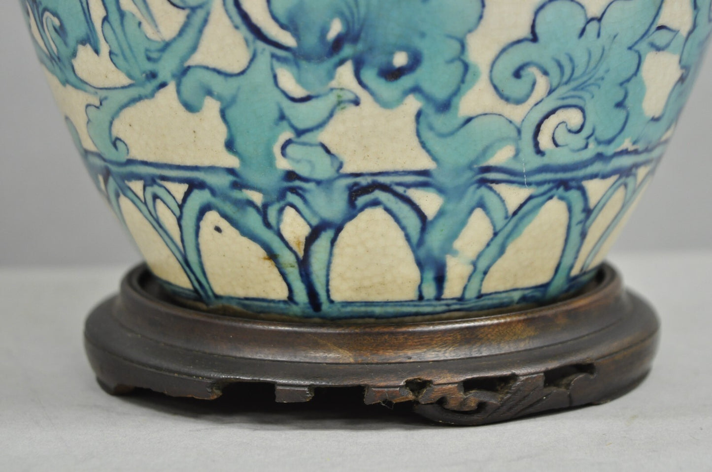Antique Chinoiserie Chinese Porcelain Blue Ginger Jar Oriental Table Lamp