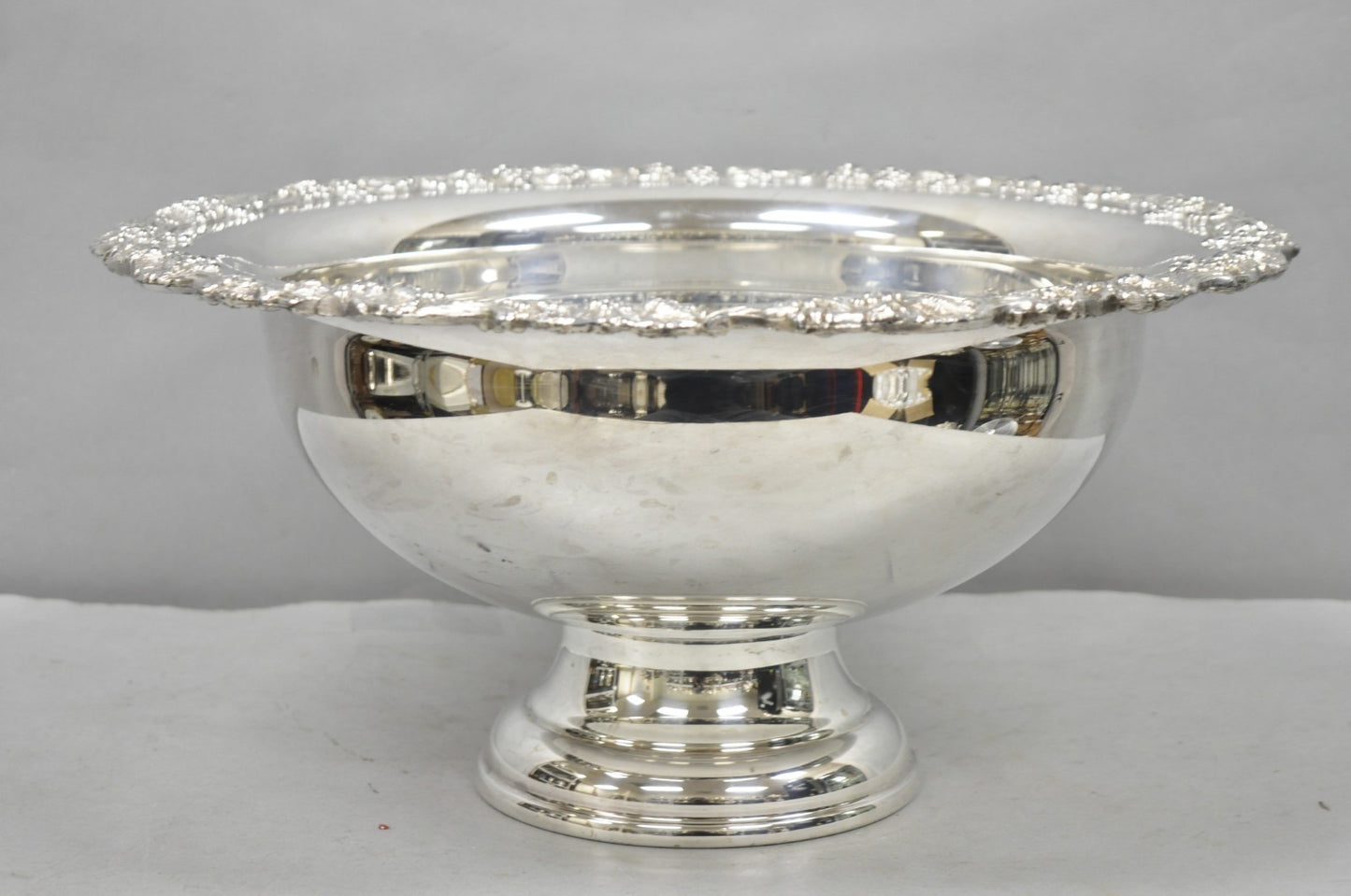 Vintage Victorian Style Grapevine Large Silver Plated Pedestal Punch Bowl