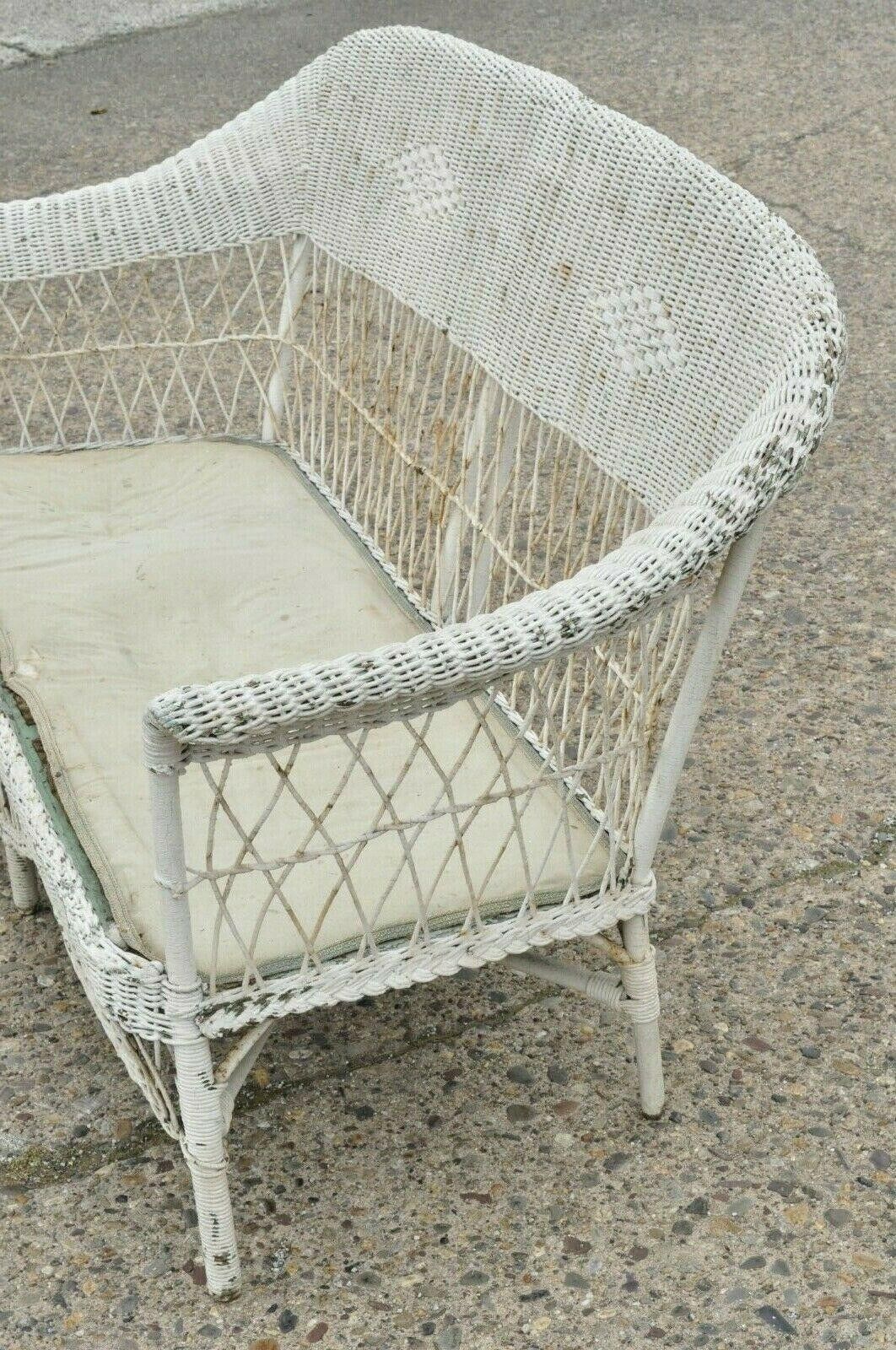 Antique Victorian Wicker Rattan White Painted Sunroom Patio Furniture Sofa