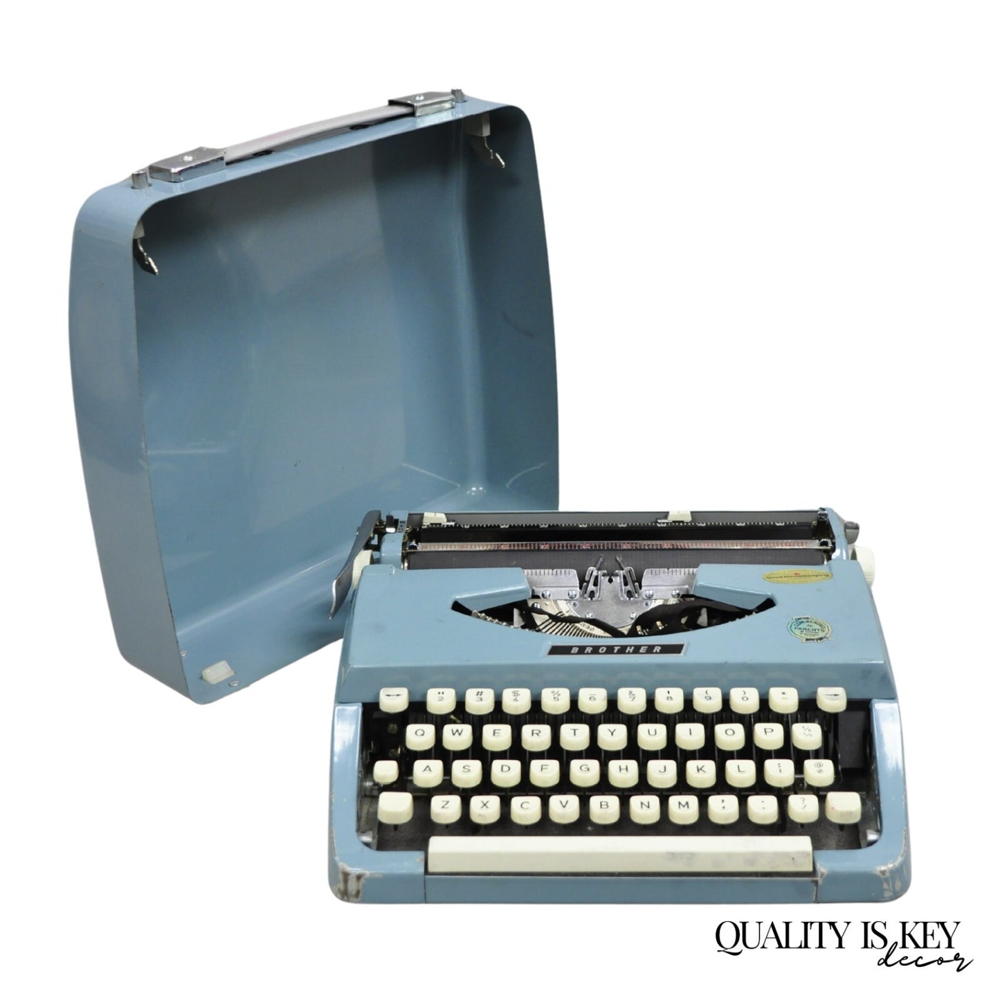 Vintage Brother Webster XL-747 Portable Typewriter Baby Blue with Metal Case