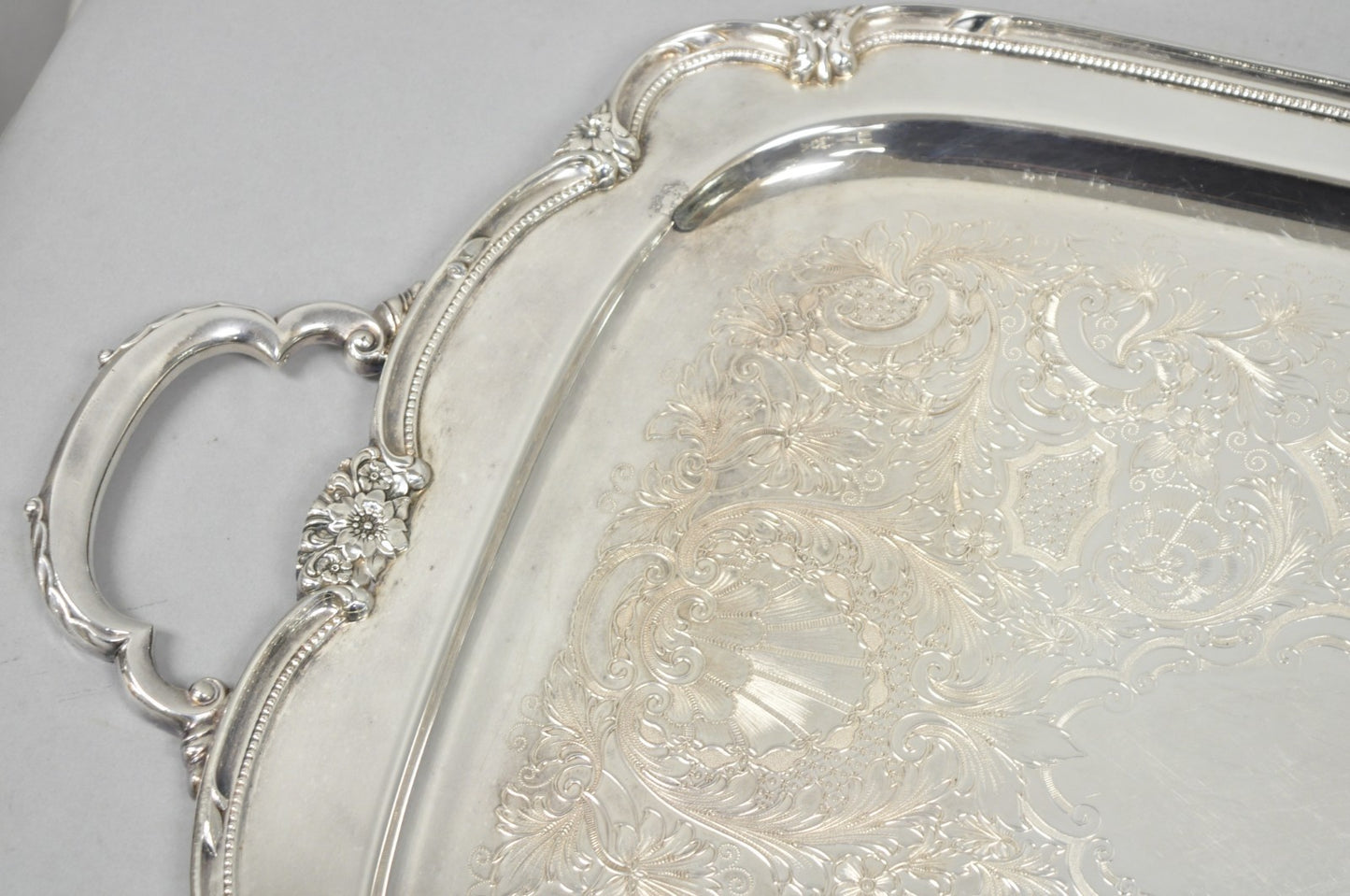 Vintage 1847 Rogers Bros "Remembrance" 9892 Silver Plated Serving Platter Tray