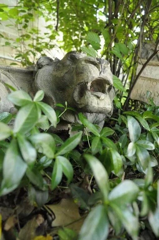 19th C. Terracotta Lion Head Regency Style Building Garden Architectural Element