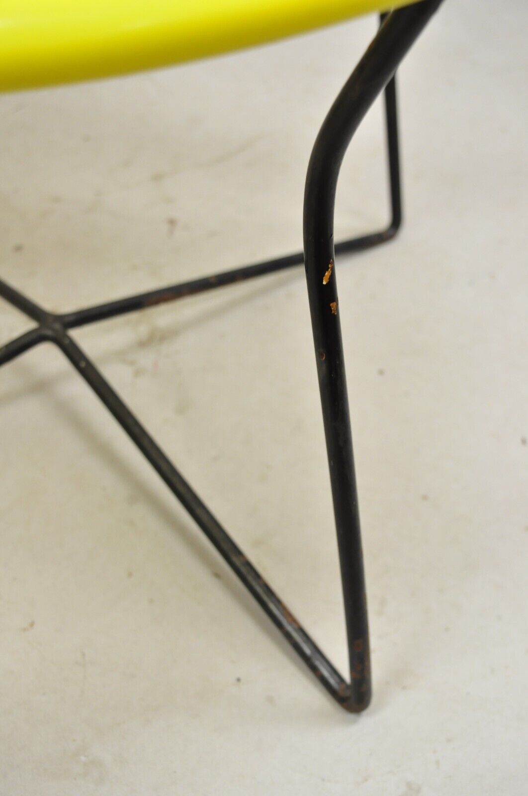 Pair Vintage Fabiano & Panzini Motel Solair Yellow Iron and Plastic Lounge Chair