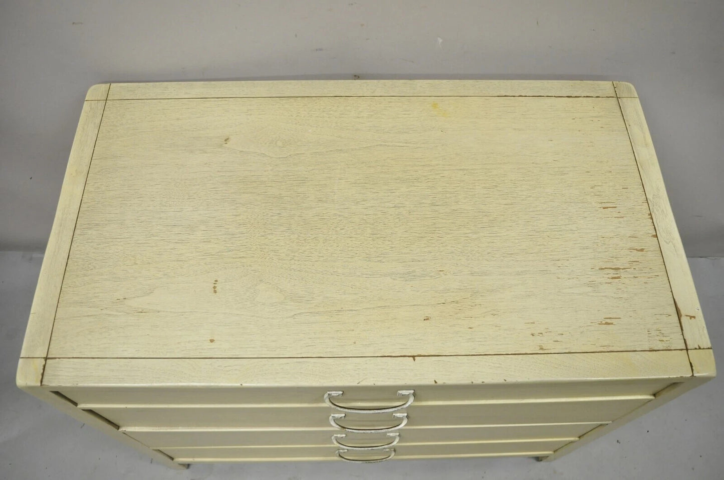 Vintage Sligh Mid Century Modern 4 Drawer Cerused Painted Bachelor Chest Dresser
