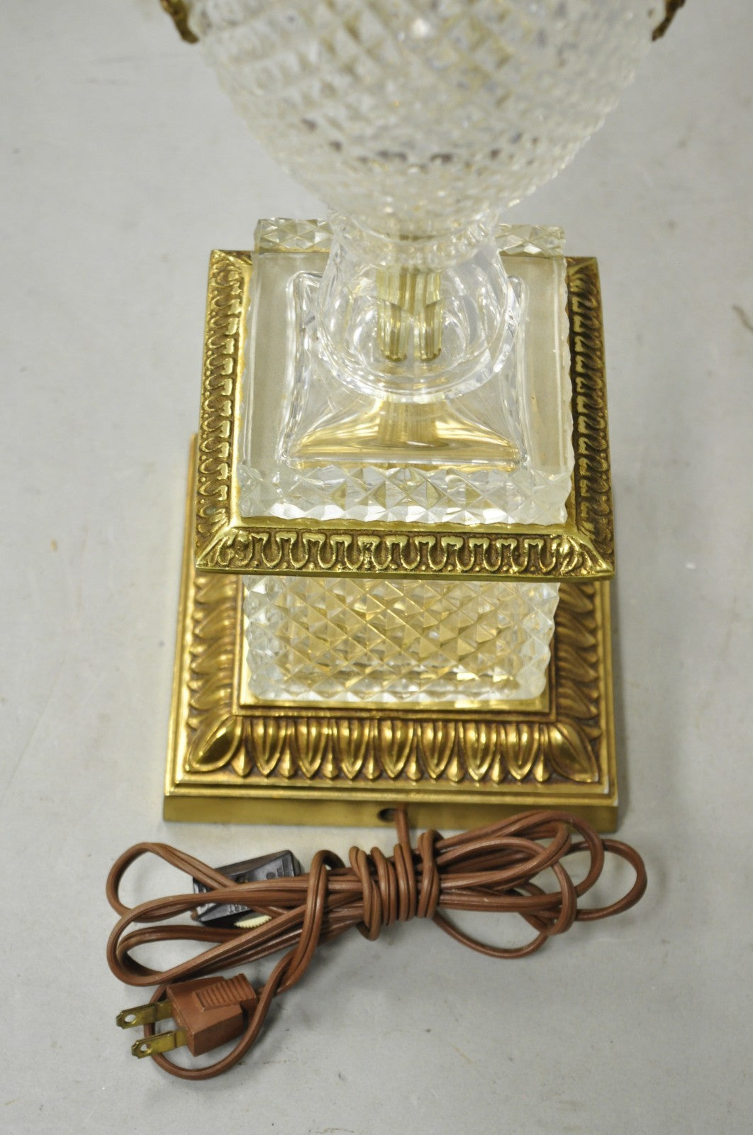 French Empire Regency Baccarat Style Glass Crystal Urn Table Lamp w/ Brass Swans