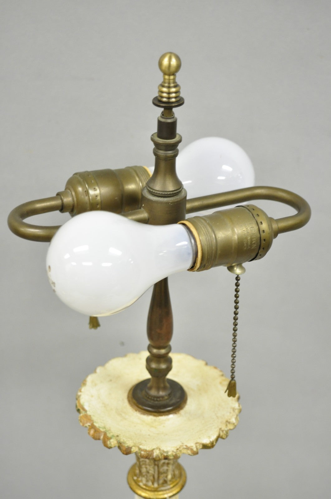 Antique Italian Hollywood Regency Cream Gold Giltwood Column Table Lamp w/ Swans