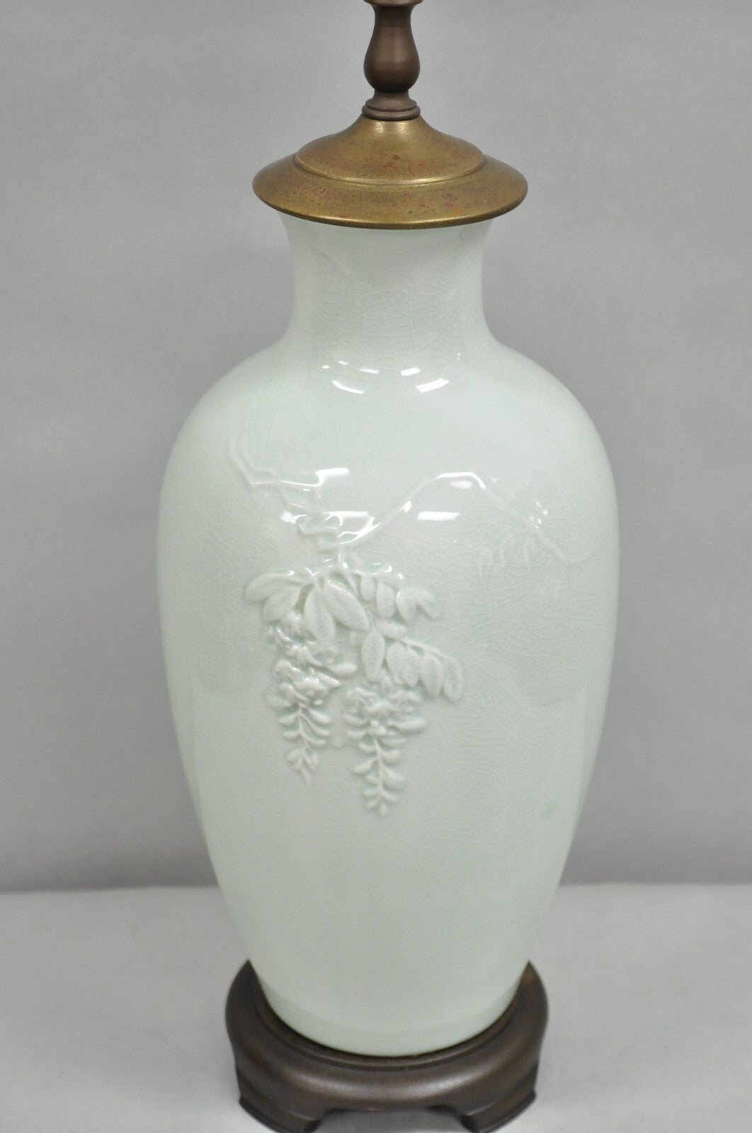 Chinoiserie Chinese Green Celadon Porcelain "Love Birds" Jardiniere Table Lamp