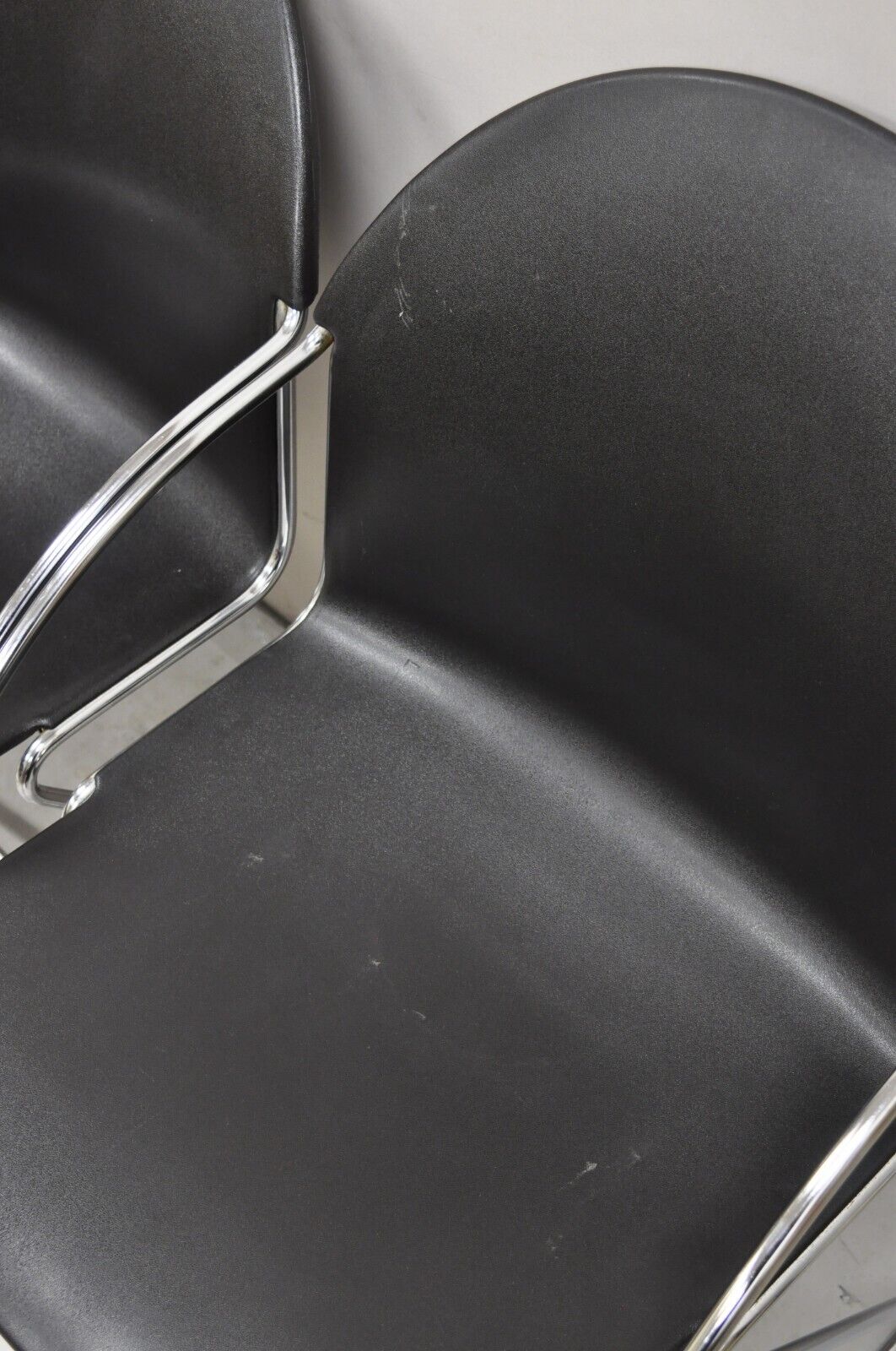 Steelcase Tom Grasman Chrome Frame Black Molded Plastic Stackable Chair Set of 4