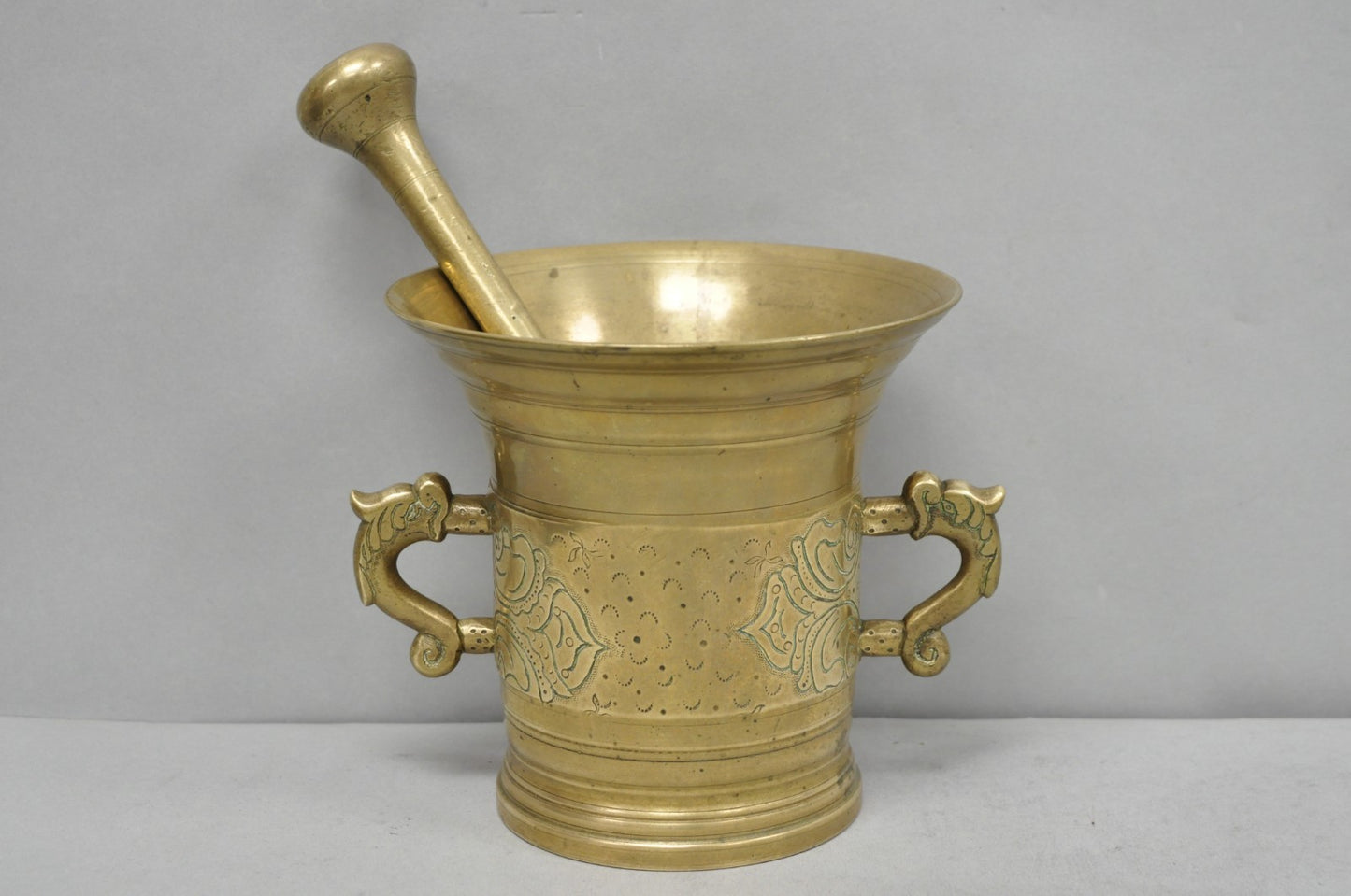 Vintage Primitive Solid Brass Mortar & Pestle Apothecary Medicine Herb Grinder
