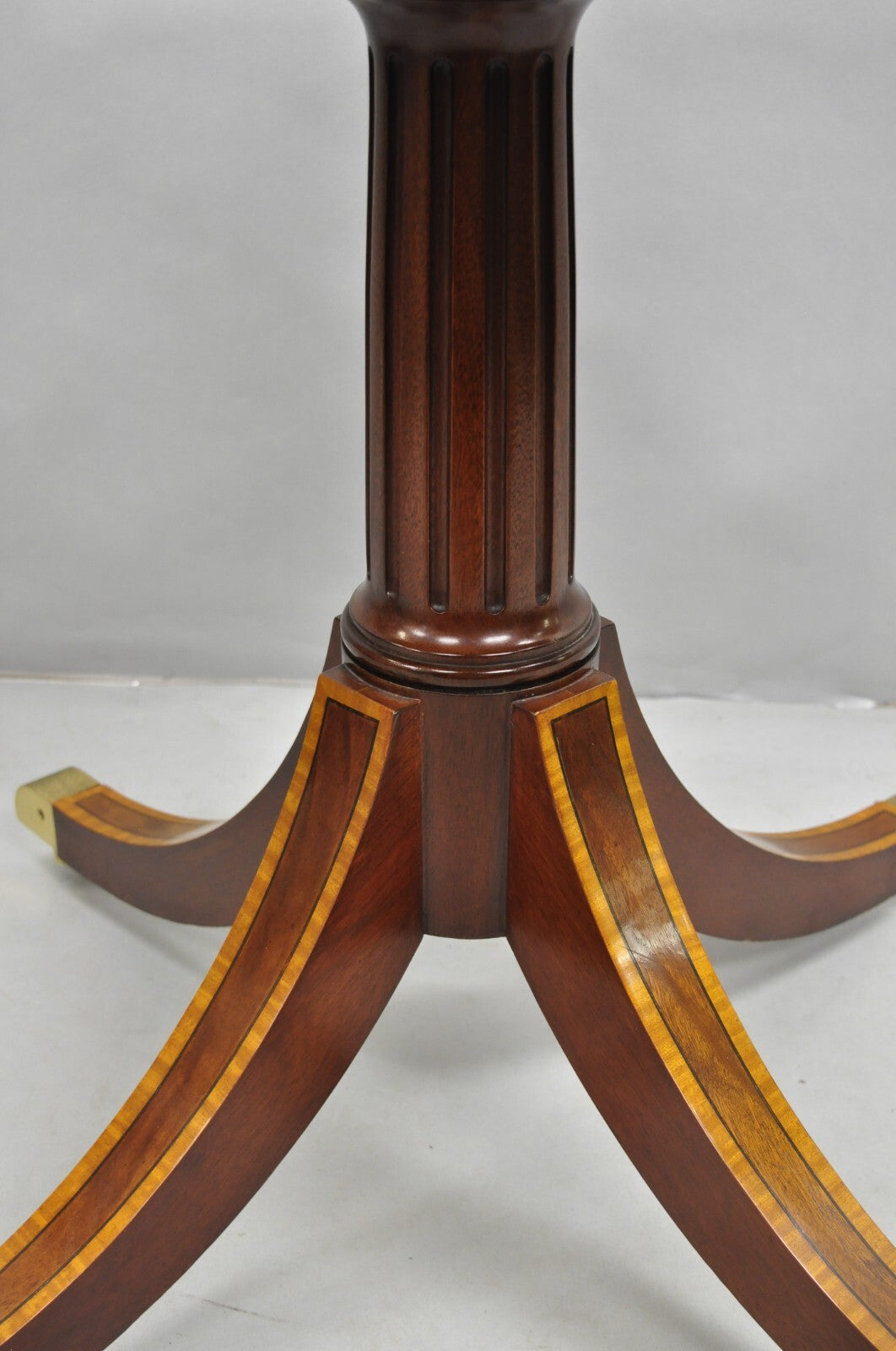 Karges English Duncan Phyfe Satinwood Banded Crotch Mahogany Oval Dining Table