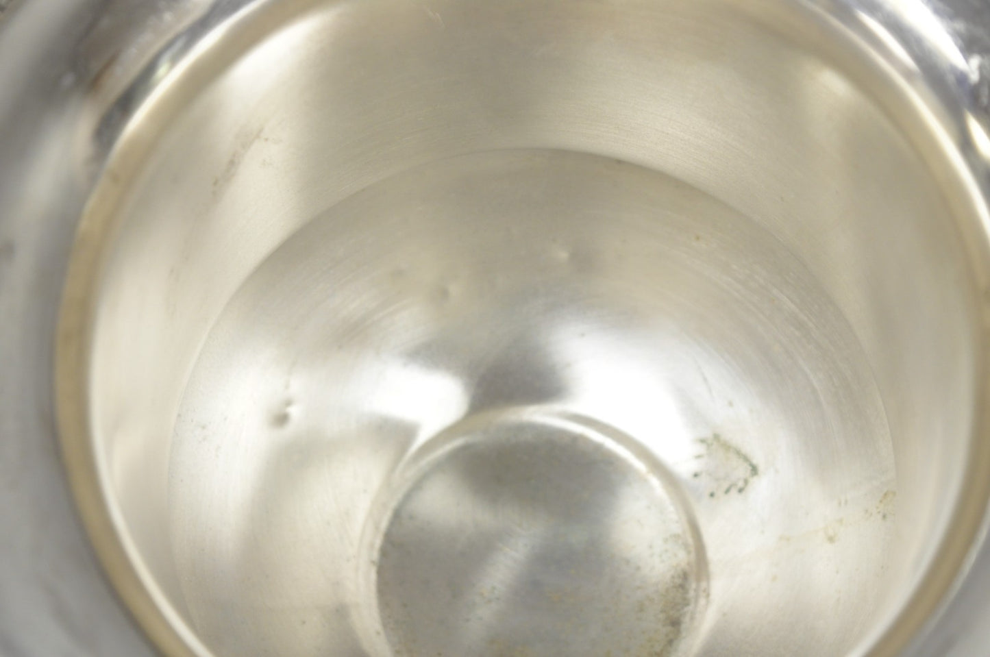 Vintage Oneida Regency Silver Plated Champagne Chiller Ice Bucket - a Pair