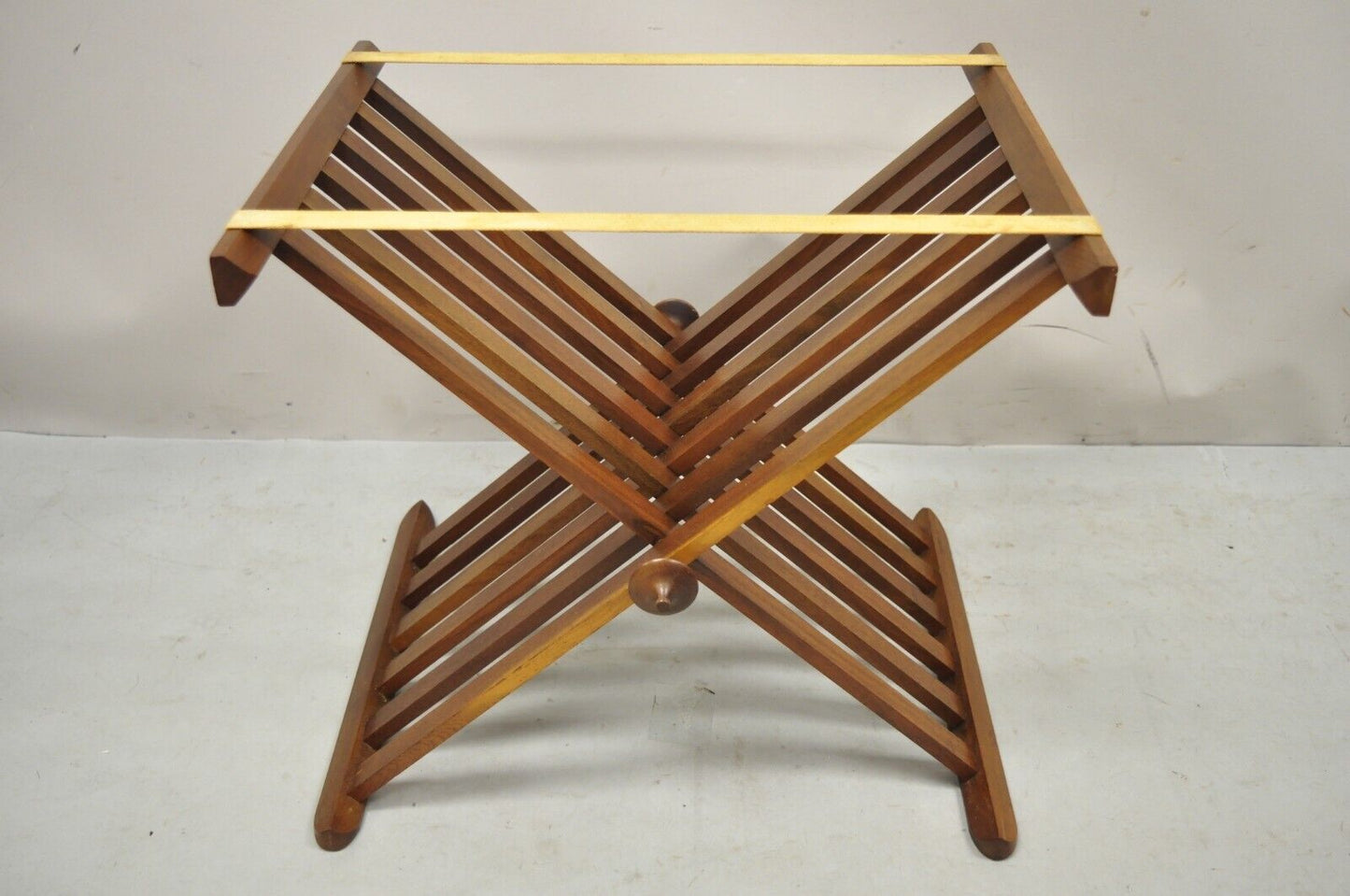 Stewart MacDougall Kipp Stewart Drexel Walnut Folding Campaign Table (A)