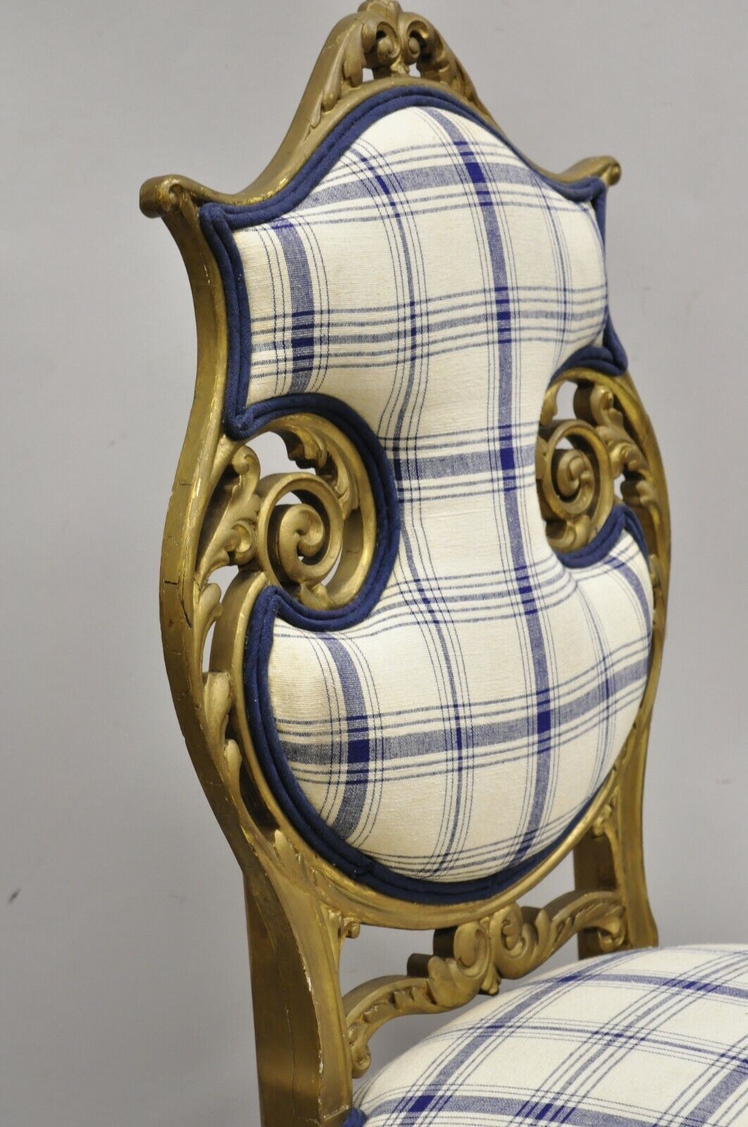 Antique French Victorian Gold Giltwood Scroll Carved Accent Side Chair