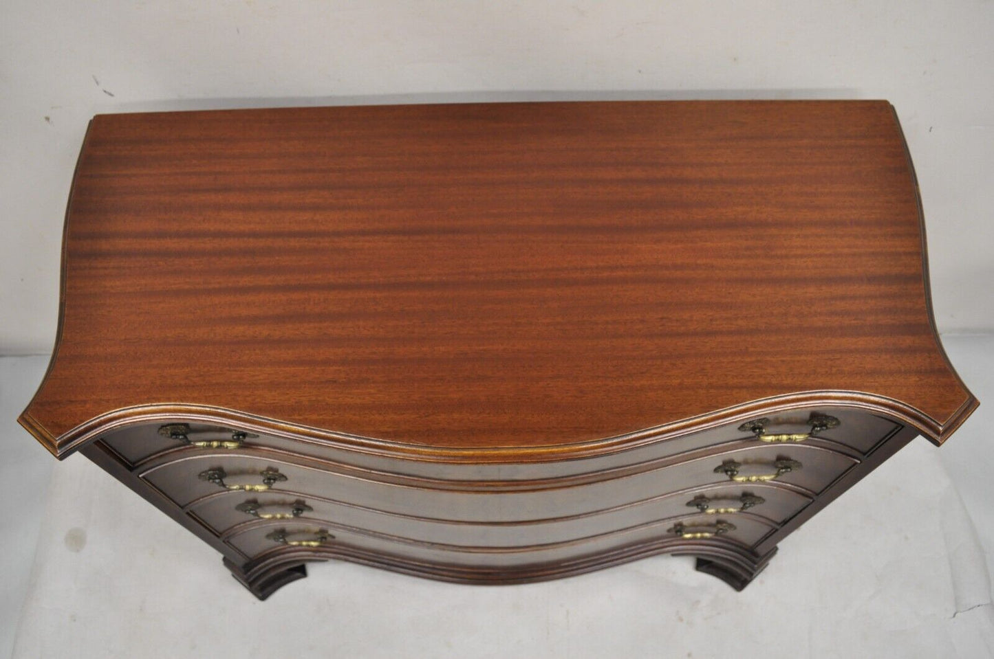 Vintage W&J Sloane Chinese Chippendale Style Mahogany Serpentine Dresser Chest