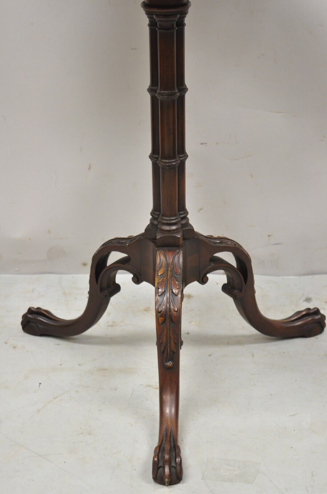 Vintage Imperial Mahogany Georgian Style Pedestal Base Tea Table Side Table