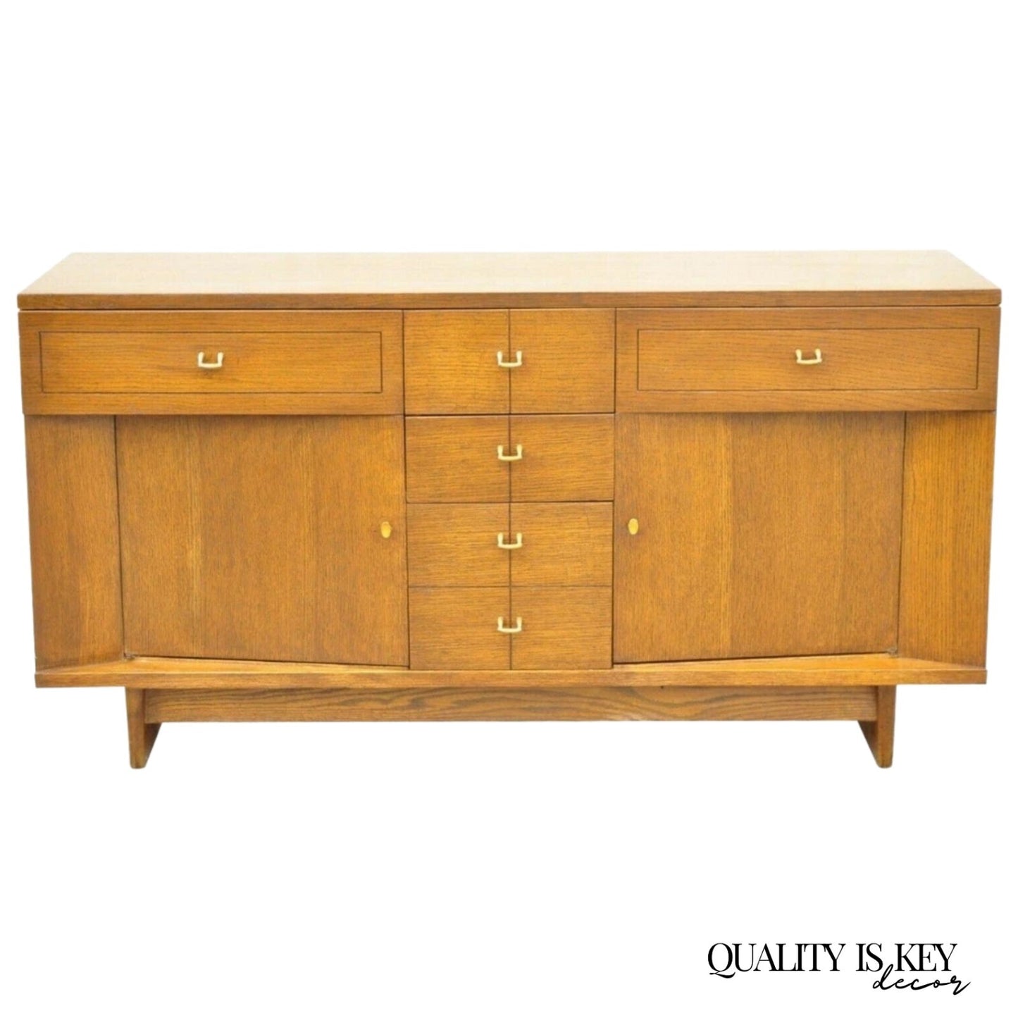 Raymond Loewy Mengel Mid Century Modern Sculpted Oak Buffet Sideboard Credenza