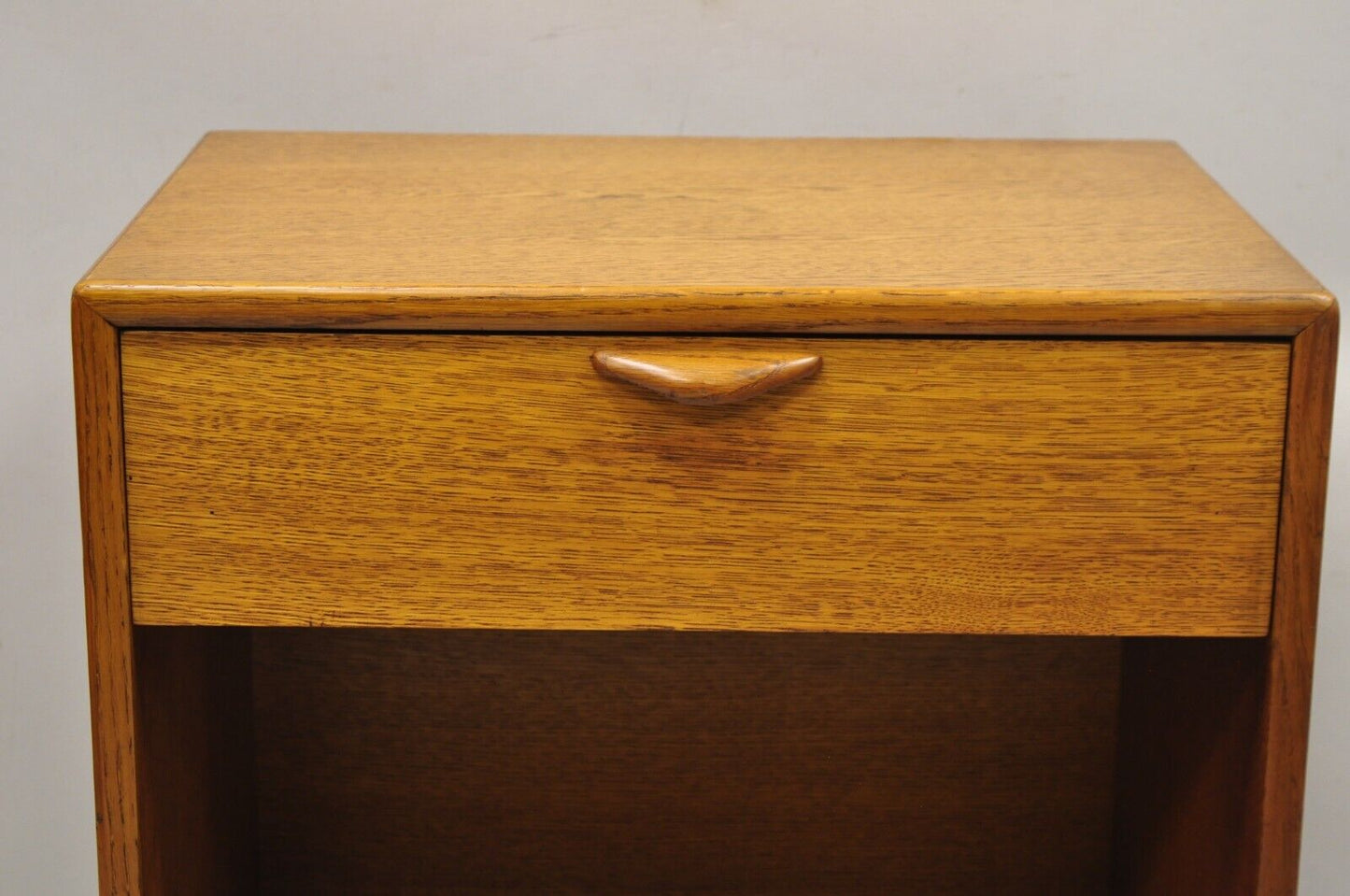 Lane Perception Oak Mid Century Modern One Drawer Nightstand Side Table