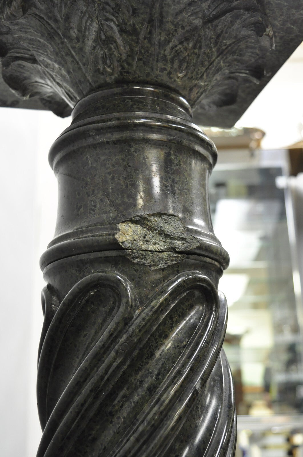Antique Italian Green Marble Empire Classical Spiral Carved Column Pedestal