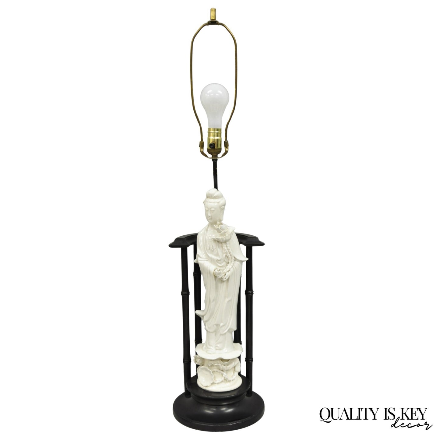 Vintage Chinoiserie Porcelain Guanyin Figure White Blanc de Chine Table Lamp