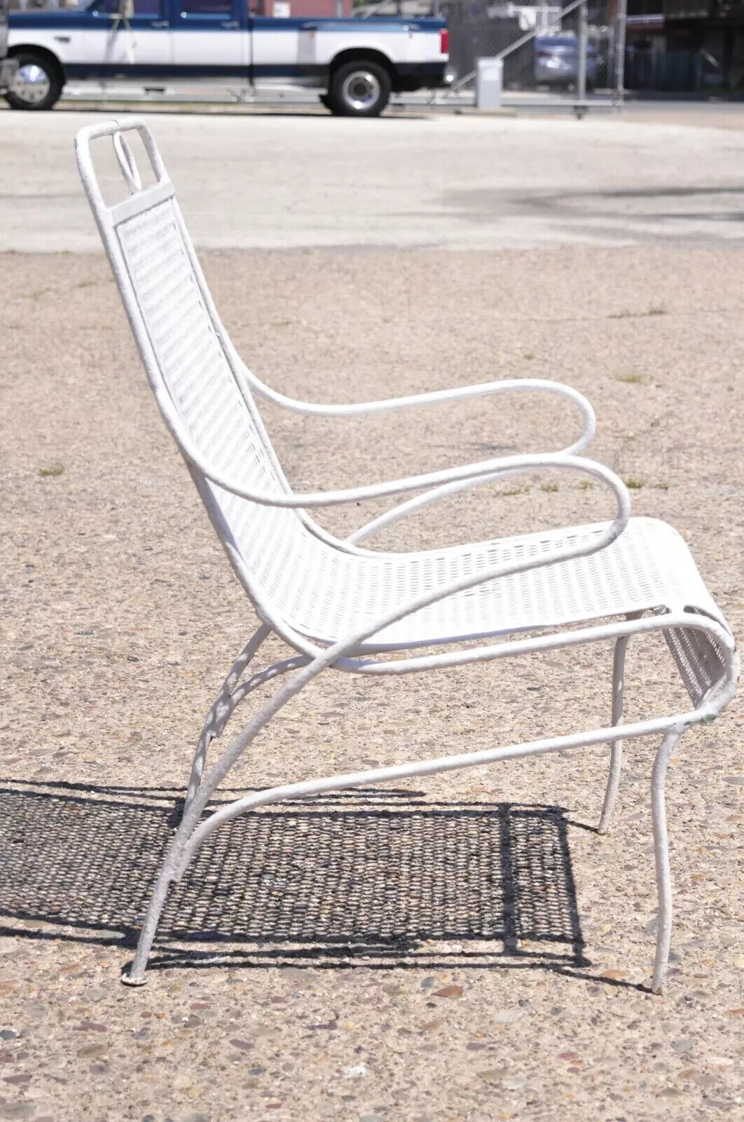 Vintage Russell Woodard Sculptura Mid Century Wrought Iron Patio Arm Chair