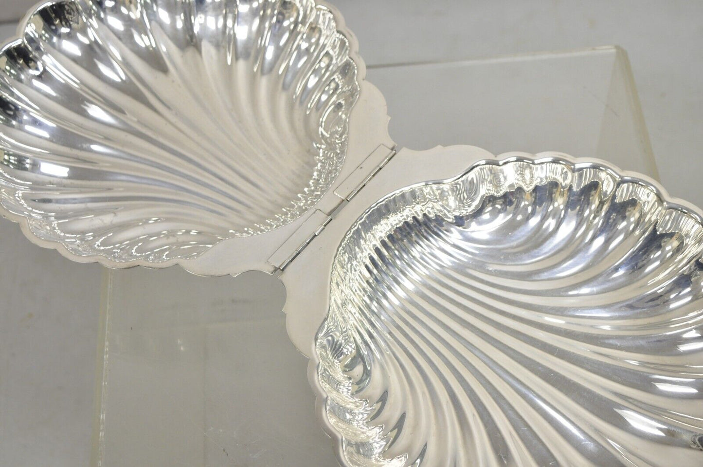 Vintage Regency Style Silver Plated Clam Shell Hinged Warmer Serving Platter