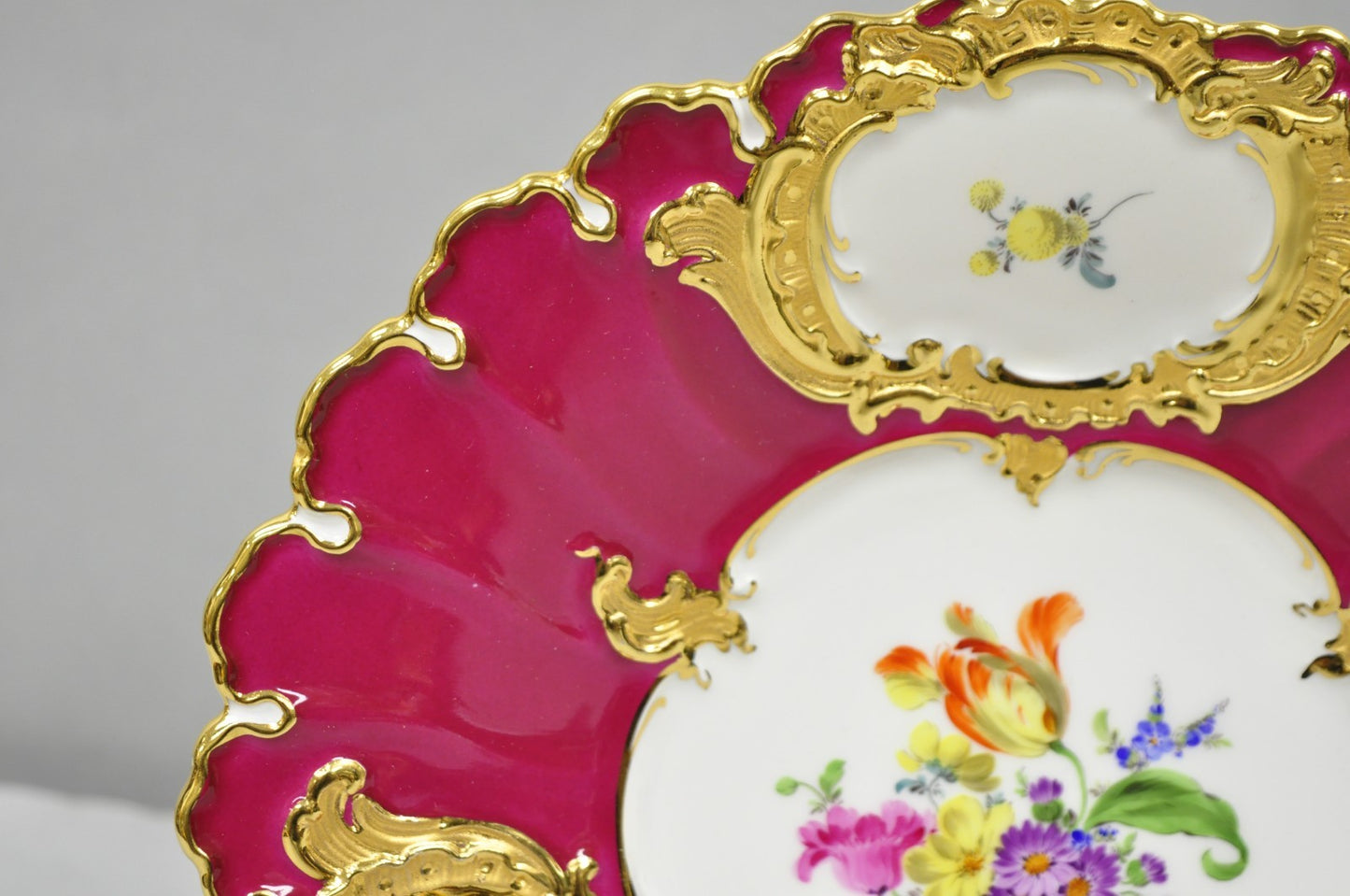 Meissen French Floral Hand Painted Red Porcelain Scalloped Cabinet Plate Bowl